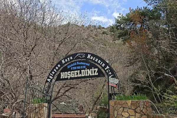 Ağlayan Kaya - Sakızcılar Asmaaltı Şelalesi - Resim 8