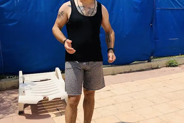Büyükşehir Belediyesi Karacaoğlan Yüzme Havuzu - Resim 5