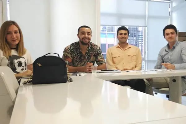American LIFE İzmir Alsancak İngilizce Almanca Yabancı Dil Kursu - Resim 19