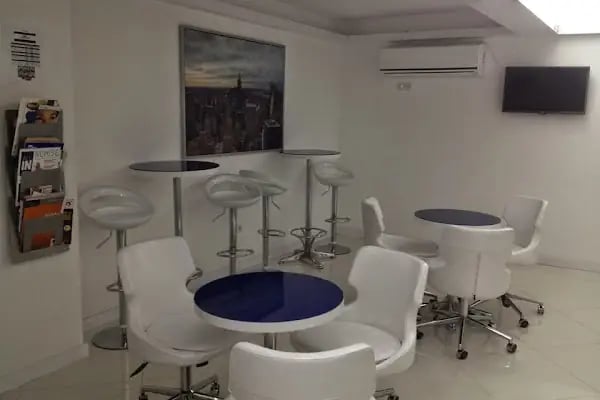 American LIFE İzmir Alsancak İngilizce Almanca Yabancı Dil Kursu - Resim 4