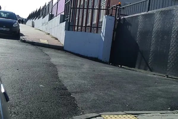 Necip Fazıl Kısakürek Anadolu İmam Hatip lisesi - Resim 2