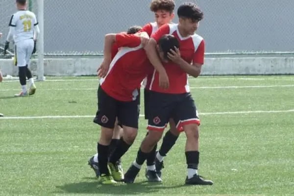 Buca Belediyesi Spor Tesisleri - Resim 9