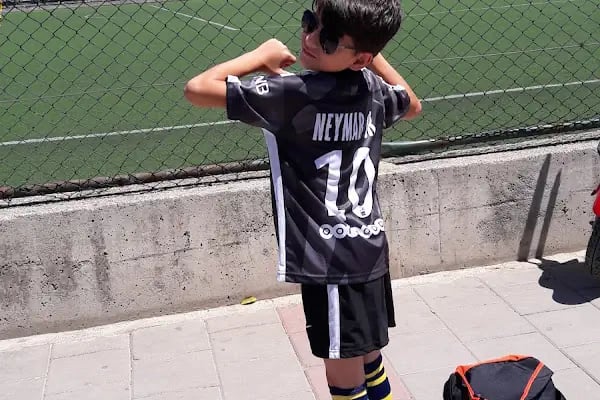 Buca Belediyesi Spor Tesisleri - Resim 20