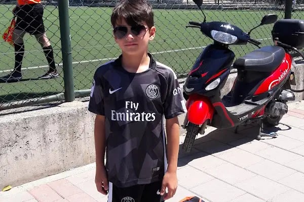 Buca Belediyesi Spor Tesisleri - Resim 18