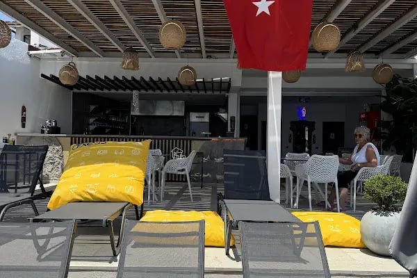 EGE Cafe &amp; Pub - Resim 4