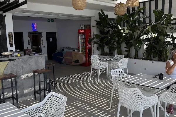 EGE Cafe &amp; Pub - Resim 5