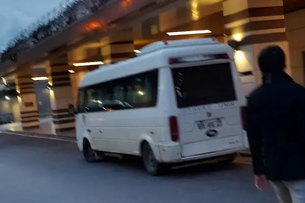 Üçkuyular Aktarmalı Otobüs Son Durağı - Resim 13