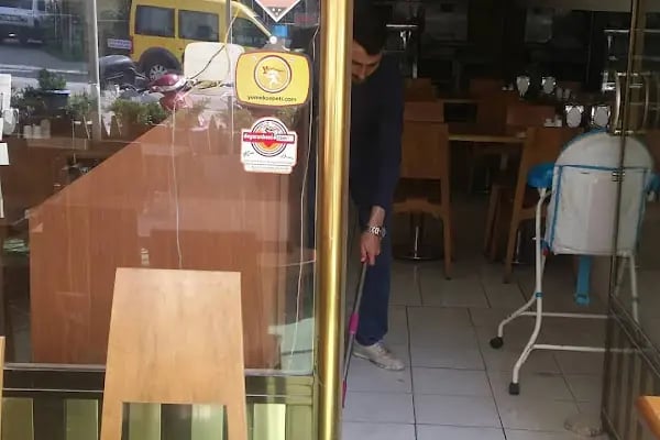 Ravenna Cafe &amp; Restaurant - Resim 15