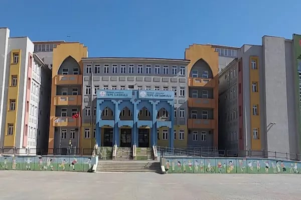 Çerkezköy Tepe İlkokulu - Resim 1