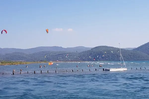 Akyaka Plajı - Resim 17