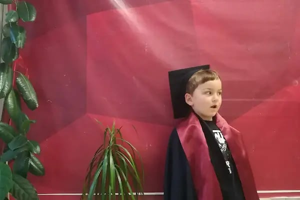 VERA KOLEJİ ORTAOKULU & VERA KOLEJİ ERKEK ANADOLU LİSESİ & VERA KOLEJİ ERKEK FEN LİSESİ - Resim 2