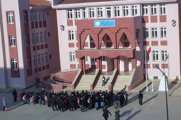 Şehit İsmet Kayar İlkokulu - Resim 5