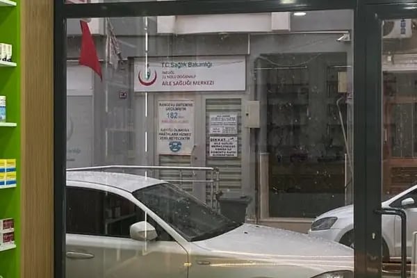 Özgün Eczanesi - Resim 6