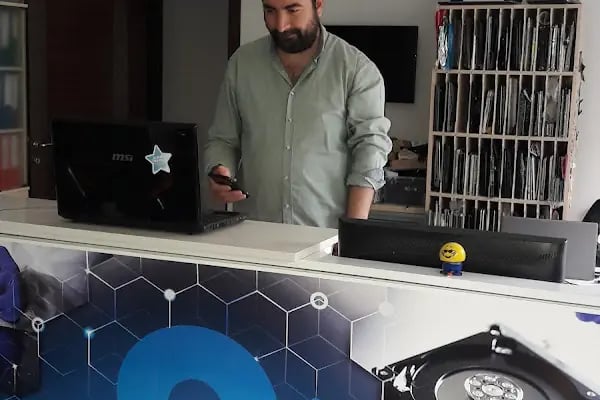 Saraç Bilişim, Bilgisayar Servisi Veri Kurtarma - Resim 6