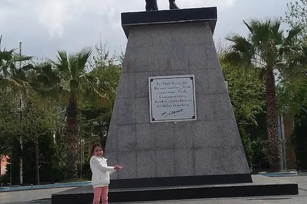 Mumcular Fuat Erten İlköğretim Okulu - Resim 3