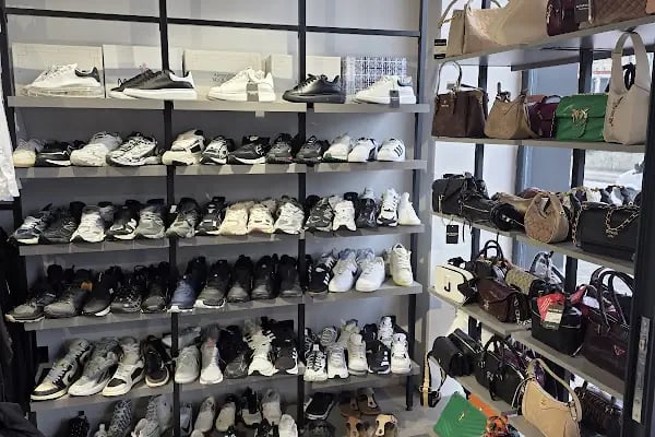 GuvBRAND OUTLET - Resim 3