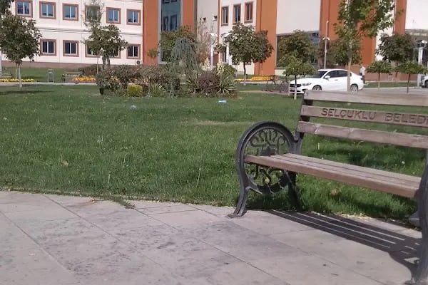 Selçuklu Belediyesi Süleyman Çelebi Kütüphanesi - Resim 6