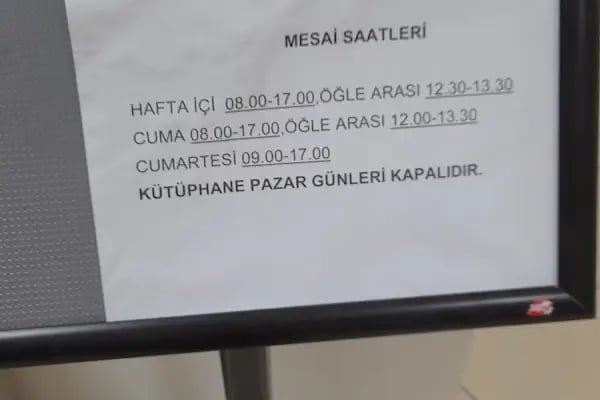 Selçuklu Belediyesi Süleyman Çelebi Kütüphanesi - Resim 9