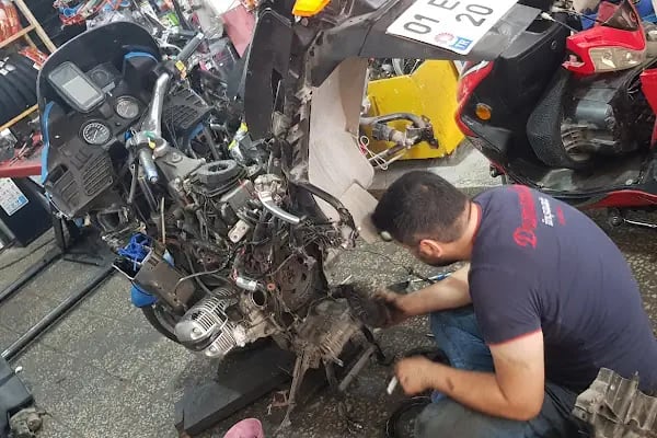 Gemlik Körfez Motosiklet(Bajaj,RKS,Kuba,Kanuni,Volta,Benelli,Skyjet,Segway YETKİLİ SERVİS) - Resim 20