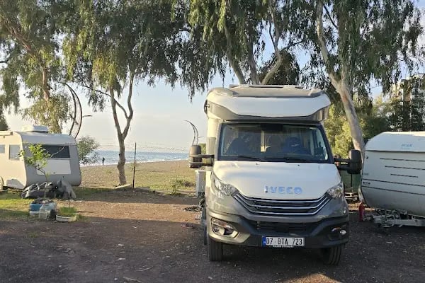 Mezitli Tece karavan parkı - Resim 6