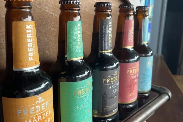 Deep Sea Pub - Resim 19