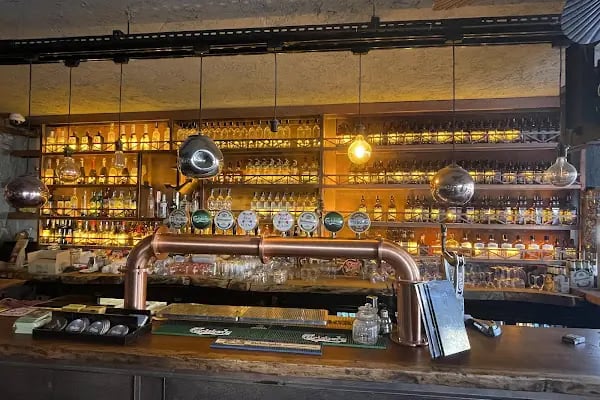 Deep Sea Pub - Resim 2