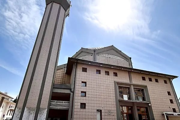 Sani Konukoğlu Cami - Resim 3