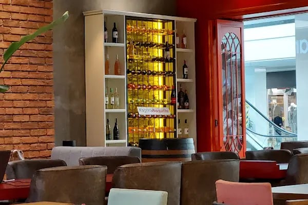 Patlıcan Cafe & Restaurant - Resim 20
