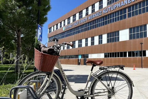 Balikesir Universitesi - Resim 1