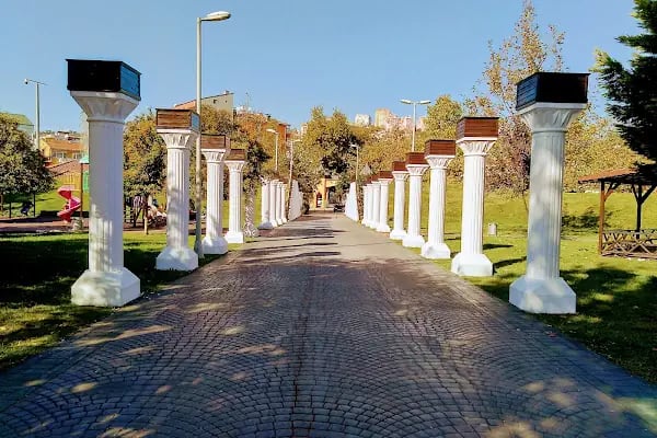 Doğu Kışla Gençlik Parkı - Resim 4
