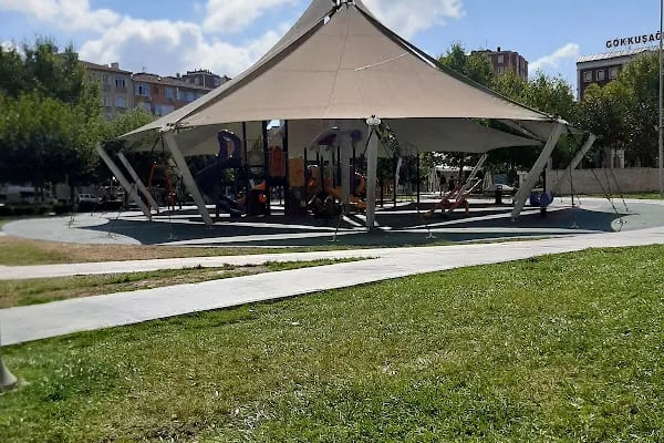 15 TEMMUZ ŞEHİTLER PARKI - Resim 18