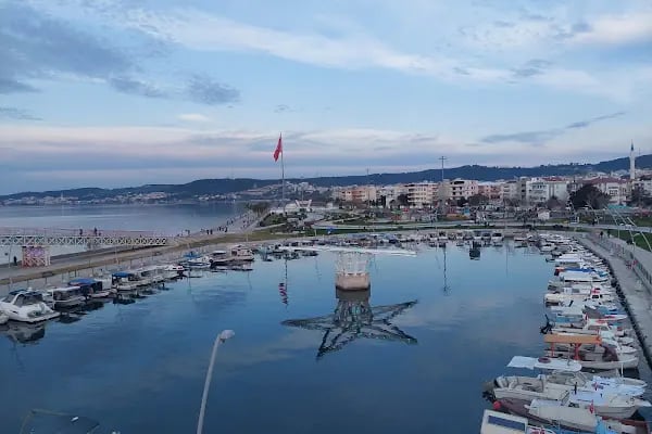 Bahriye Üçok Parkı - Resim 12