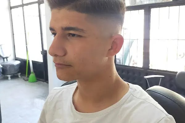 SALOON YAMAN ( YAMAN ERKEK KUAFÖR ) - Resim 15