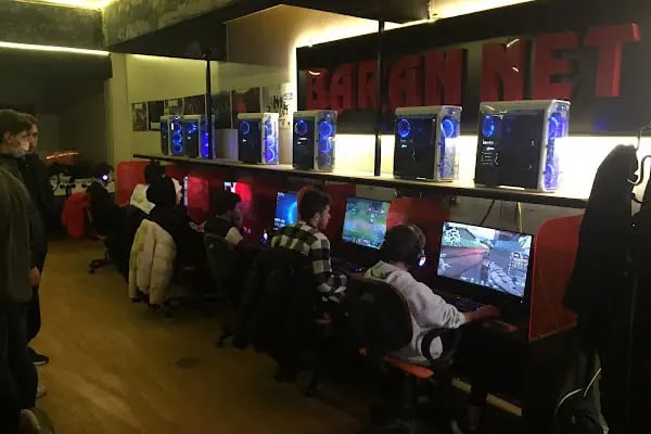 Kestel İnternet Cafe Ve Oyun Salonu Barannet - Resim 10