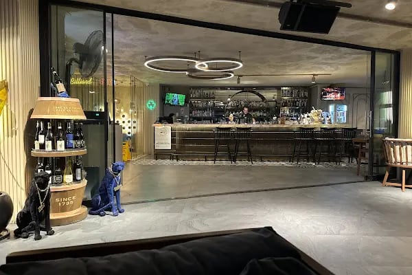 Mojos Lounge - Resim 8