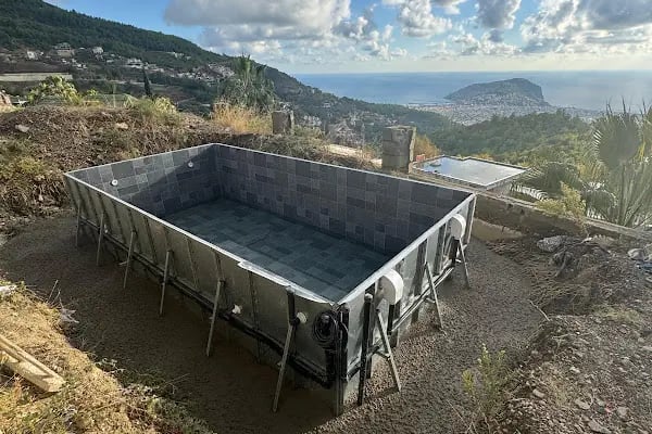 MARKAPOOL HAVUZ Kimyasalları Betonarme, Prefabrik Lineer Panel Havuz, Polyester Hazır Havuz Kurulumları Bakım Tadilat işleri - Resim 6