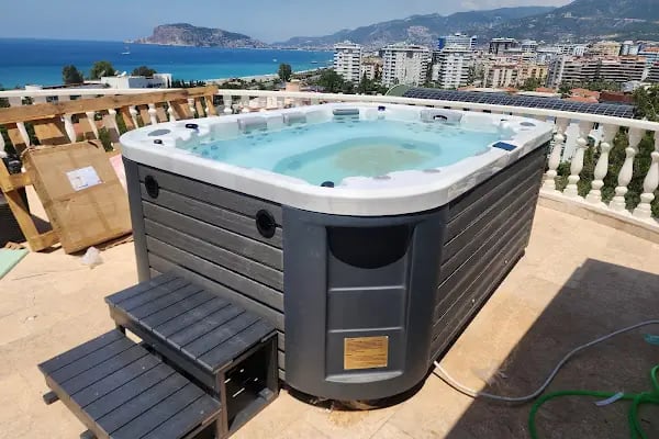 MARKAPOOL HAVUZ Kimyasalları Betonarme, Prefabrik Lineer Panel Havuz, Polyester Hazır Havuz Kurulumları Bakım Tadilat işleri - Resim 12