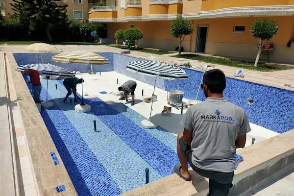 MARKAPOOL HAVUZ Kimyasalları Betonarme, Prefabrik Lineer Panel Havuz, Polyester Hazır Havuz Kurulumları Bakım Tadilat işleri - Resim 15