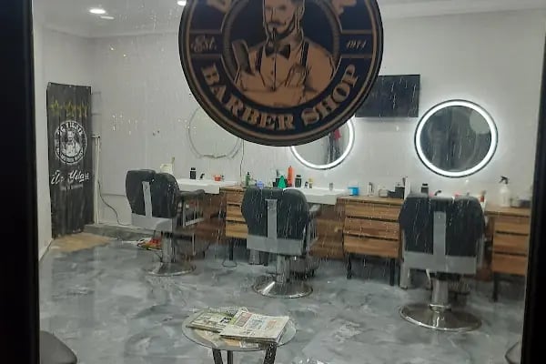 ÜÇYILDIZ ERKEK KUAFÖRÜ - Resim 5
