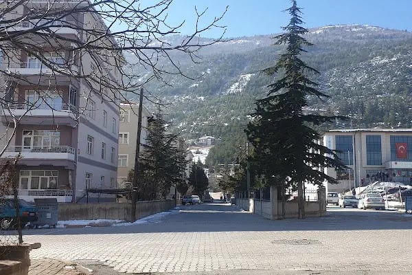 Akşehir Şehit Ömer Halisdemir Kültür Merkezi - Resim 10