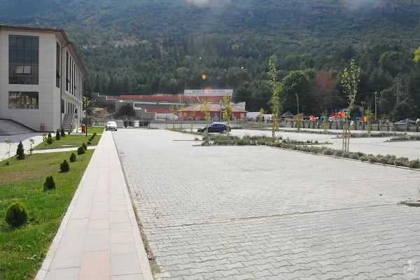 Akşehir Şehit Ömer Halisdemir Kültür Merkezi - Resim 6