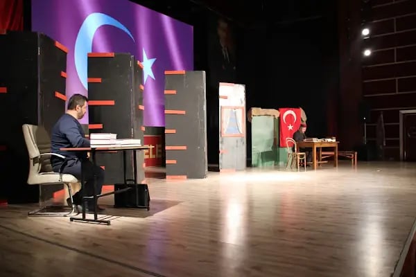 Akşehir Şehit Ömer Halisdemir Kültür Merkezi - Resim 9
