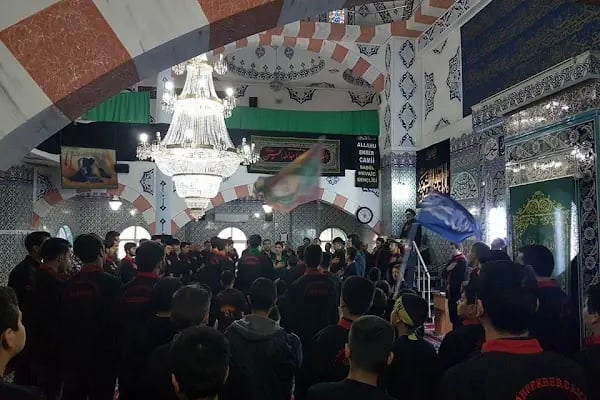 Bağcılar Göztepe Allah-u Ekber Camii (Ehlibeyt) - Resim 11