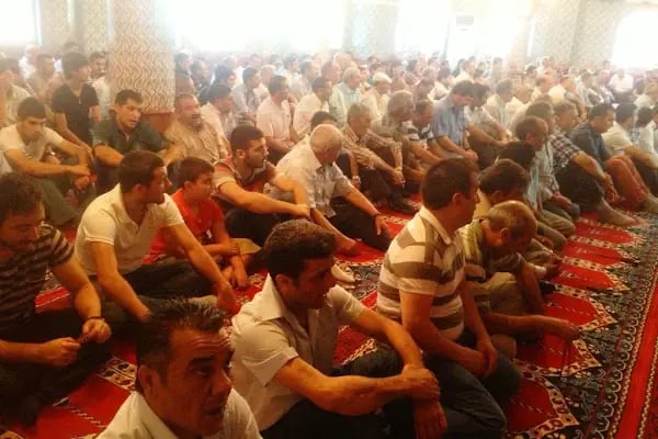 Bağcılar Göztepe Allah-u Ekber Camii (Ehlibeyt) - Resim 16