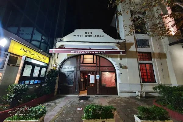 İzmir Devlet Opera ve Balesi Elhamra Sahnesi - Resim 3
