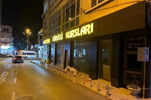 Baştürk Sürücü Kursları Buca Heykel Şubesi - Resim 14