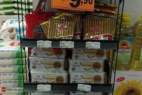 6N Market Ertuğrul Gazi Şubesi - Resim 10