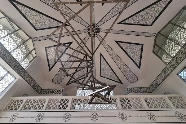Yenişehir Hz.Ömer Camii - Resim 2