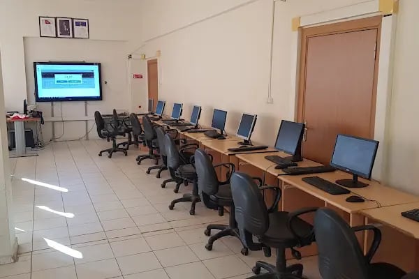 Erdemli Halk Eğitimi Merkezi - Resim 6