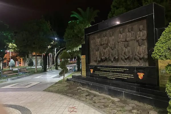 Fuat Göztepe Parkı - Resim 3